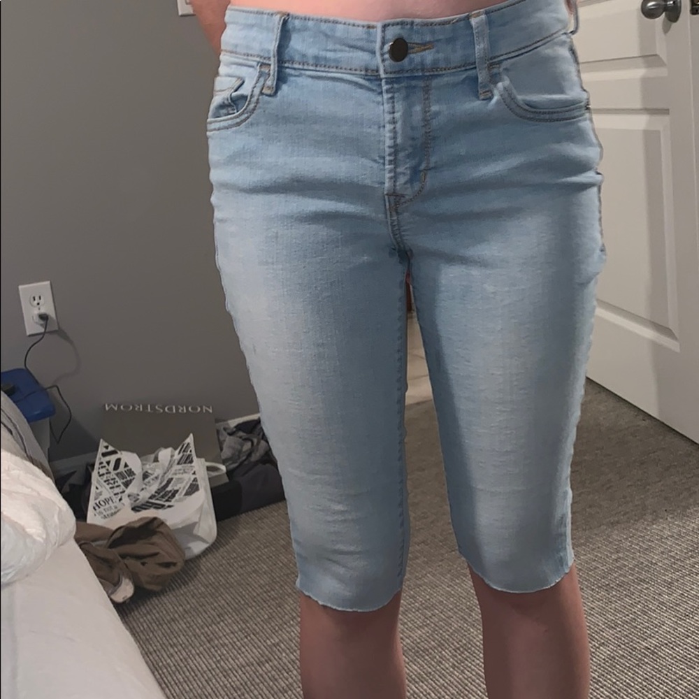 Old navy light jean capris
